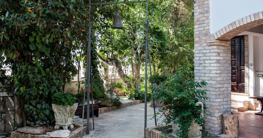 Villa Anna Savini Casa Vacanze أدري المظهر الخارجي الصورة